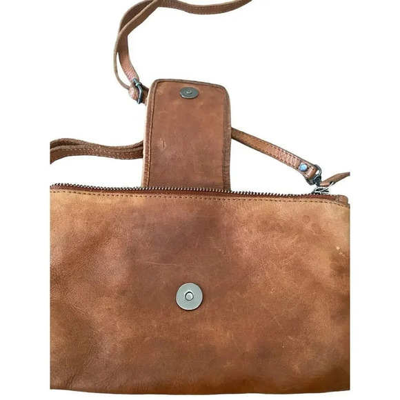 Vilenca Holland Women's Brown Leather Crossbody Straps Wristlet Bag - Picture 5 of 6